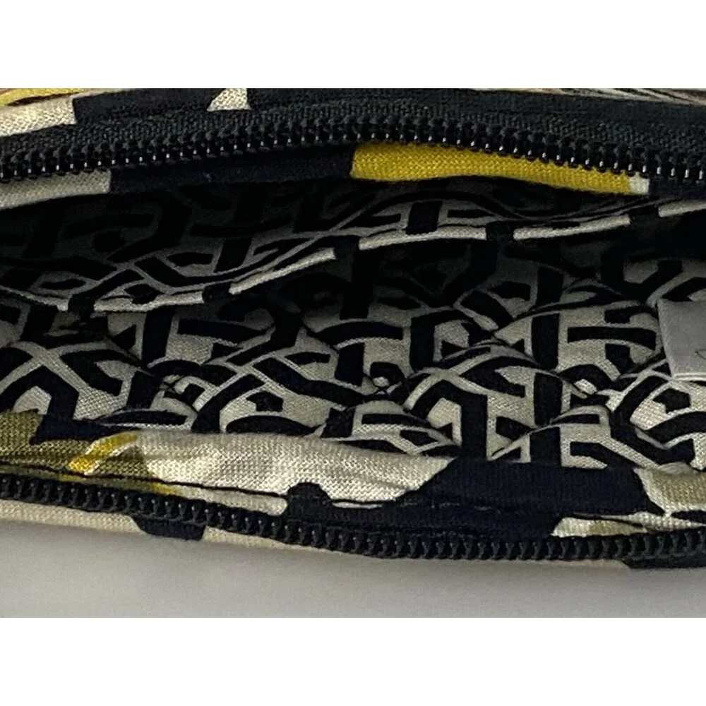 Vera Bradley Retired Dogwood Zip Around wallet‎ Wristlet Phone Case Rare Piece